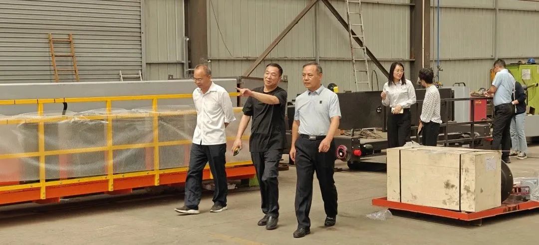 熱烈歡迎省市場(chǎng)監督管理局認證處史明甫處長(cháng)等一行蒞臨東起集團考察調研！