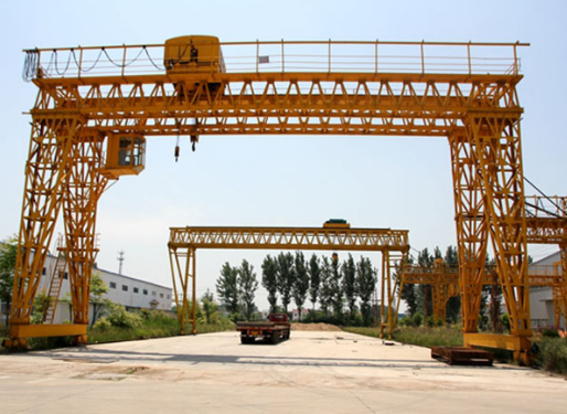 雙主梁門(mén)式起重機